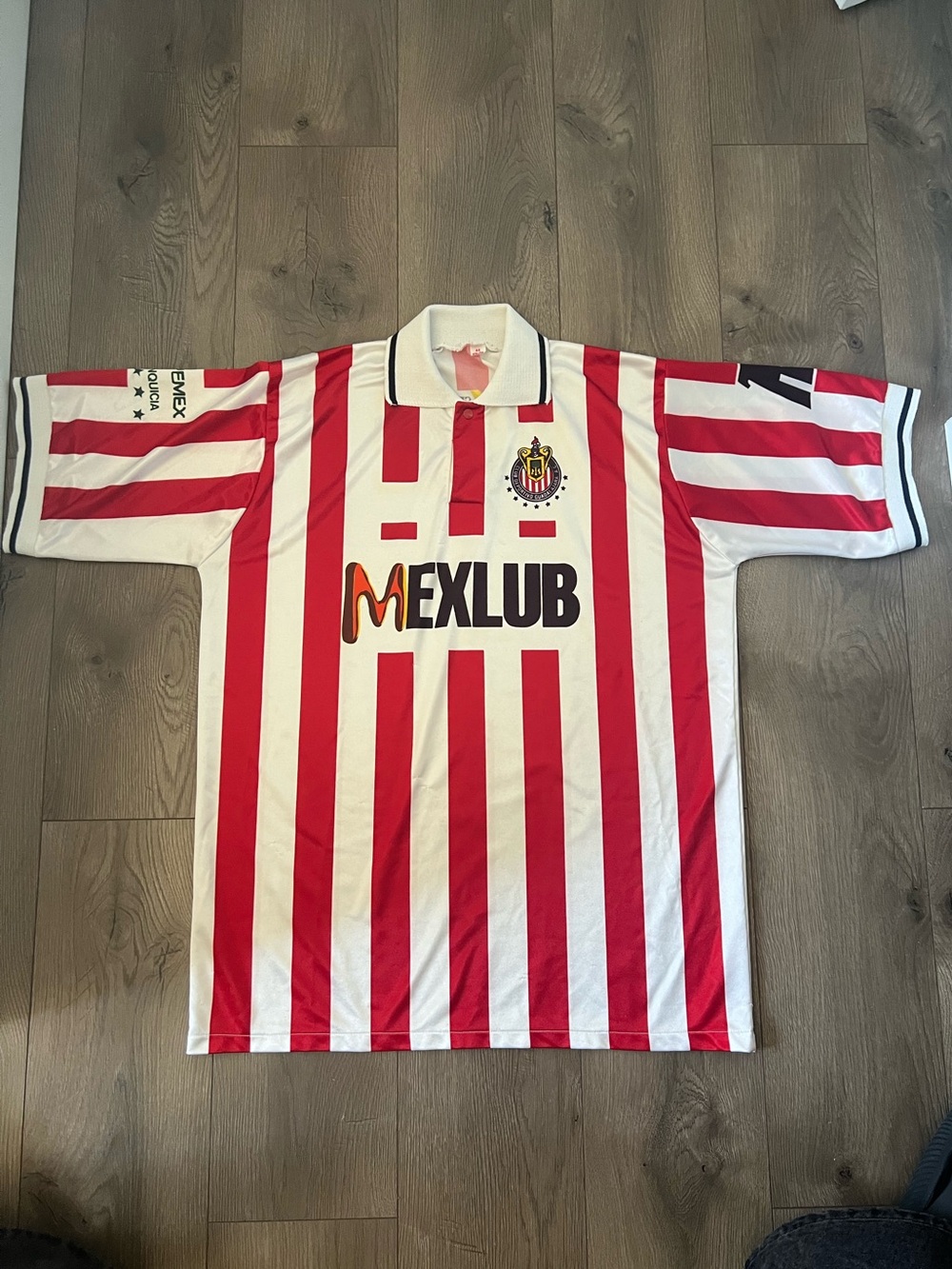 Vintage Chivas (C.D. Guadalajara) collared soccer jersey